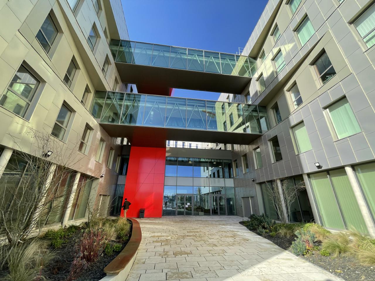 Bureau Fleury-les-Aubrais 303m² Location bureau Fleury-les-Aubrais Loiret OLBUR2532566 0